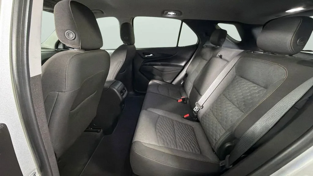 Used 2018 SILVER ICE METALLIC Chevrolet LT image 25