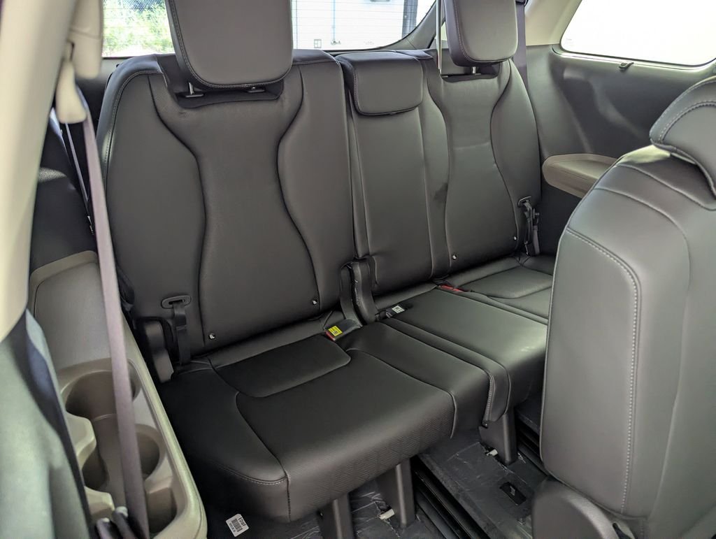 2026 Kia Carnival EX - Photo 35