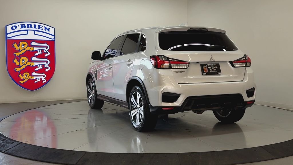 Used 2024 White Mitsubishi 2.0 ES image 6