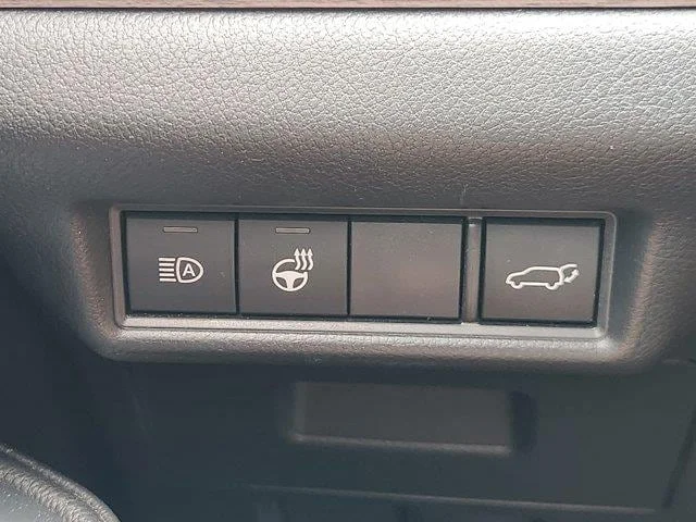 Used 2025 Storm Cloud Toyota Limited Front-Wheel Drive image 19