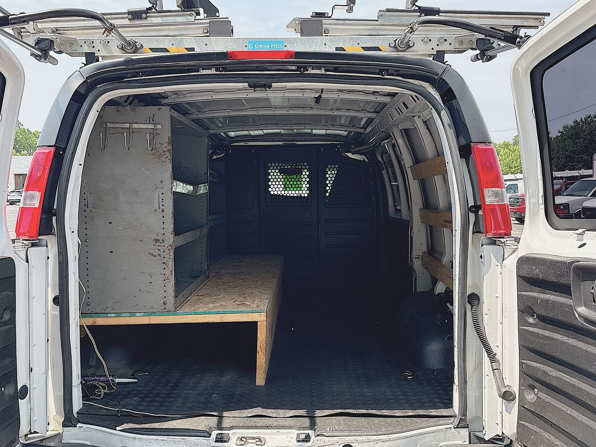 2019 GMC Savana Cargo Work Van - Photo 21