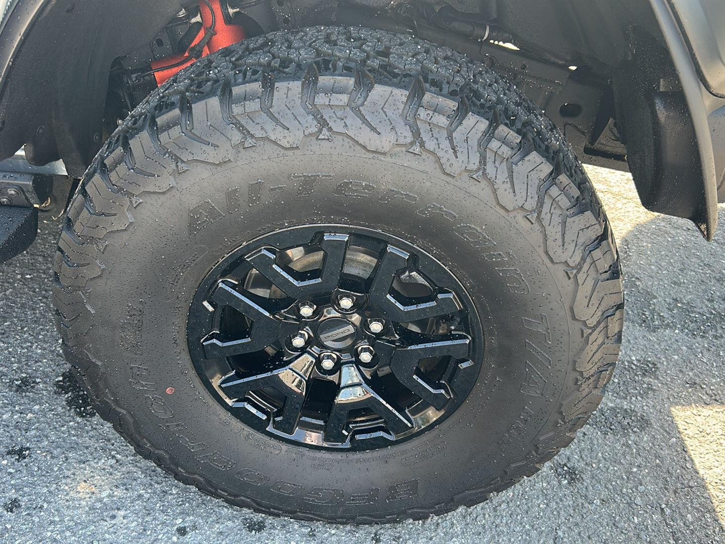 Used 2023 Iconic Silver Metallic Ford Raptor image 18