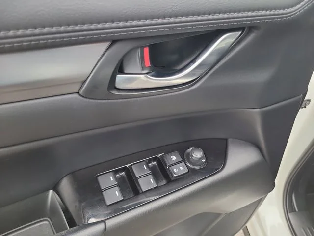 Used 2023 White Mazda 2.5 S Select Package image 16