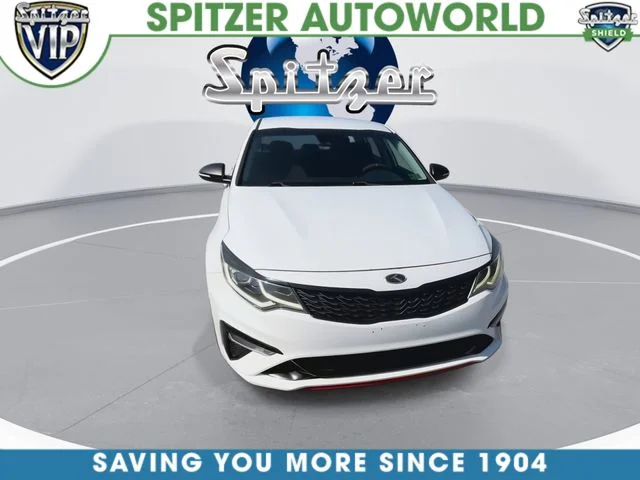 Used 2019 White Kia LX image 3