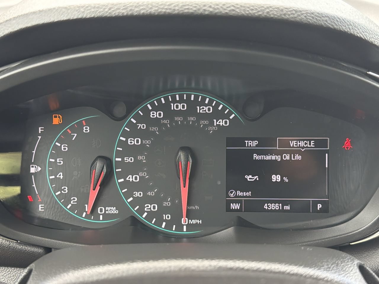 Used 2022 Silver Ice Metallic Chevrolet LT image 29