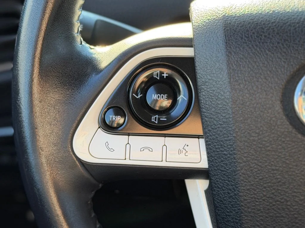Used 2018 White Toyota Plus image 8