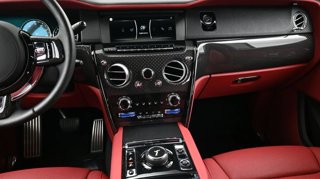 Certified Used 2019 Purple Rolls-Royce  image 18
