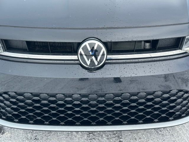 2025 Volkswagen Jetta SE - Photo 9