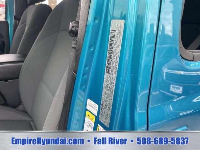 Used 2019 Bikini Pearlcoat Jeep Unlimited Sport S image 19