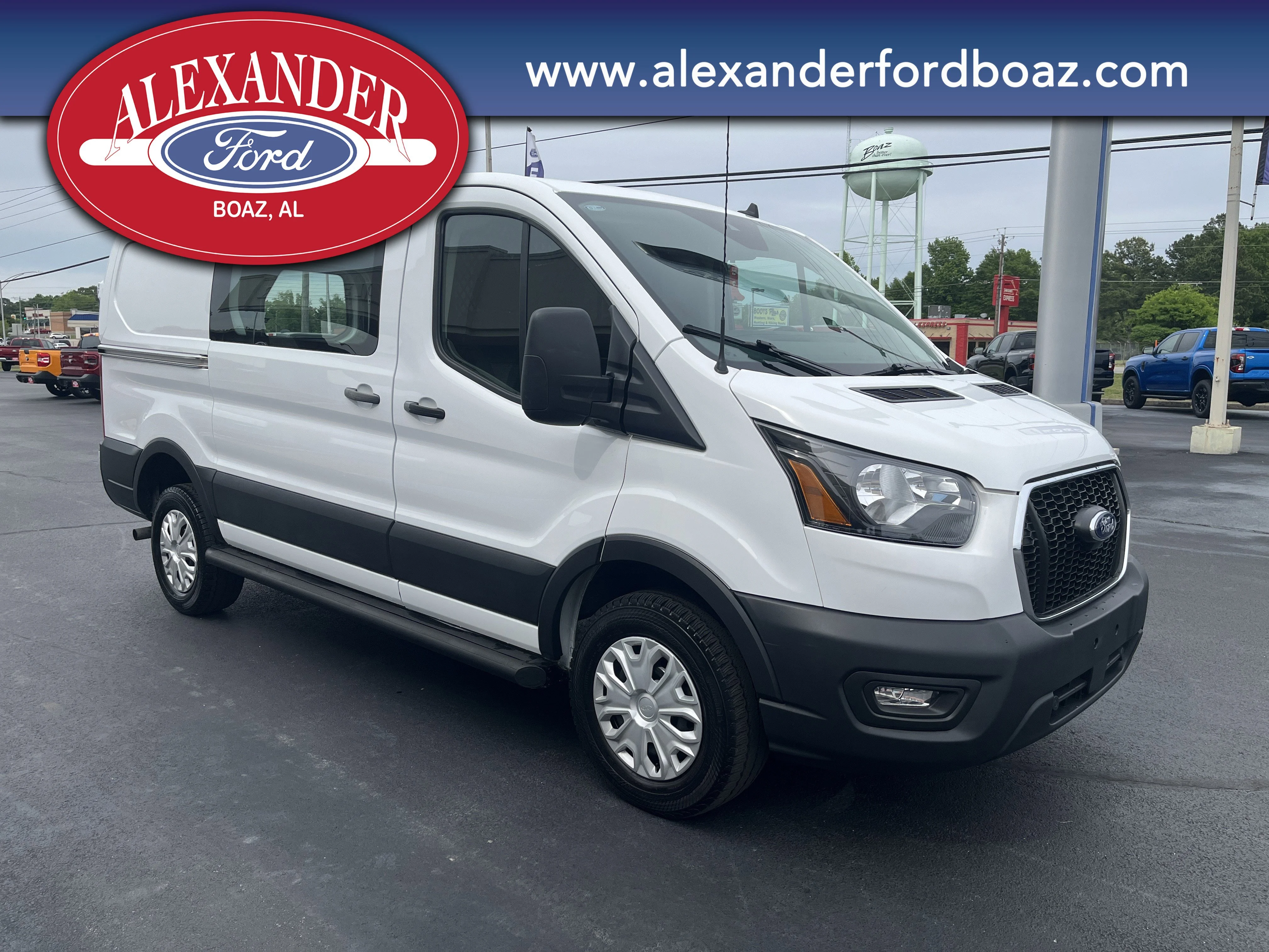 Used 2024 White Ford T250 image 3