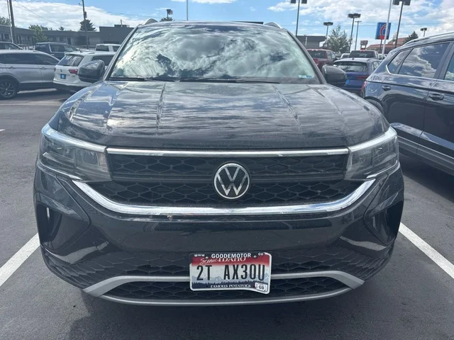 2024 Volkswagen Taos 1.5T SE