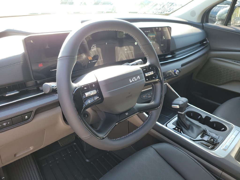 New 2027 Iceberg Green Kia EX image 23