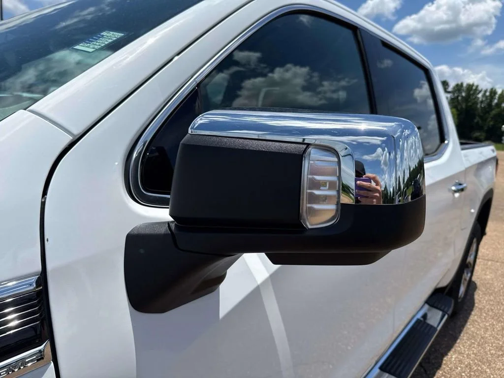 2026 GMC Sierra 1500 SLT - Photo 7