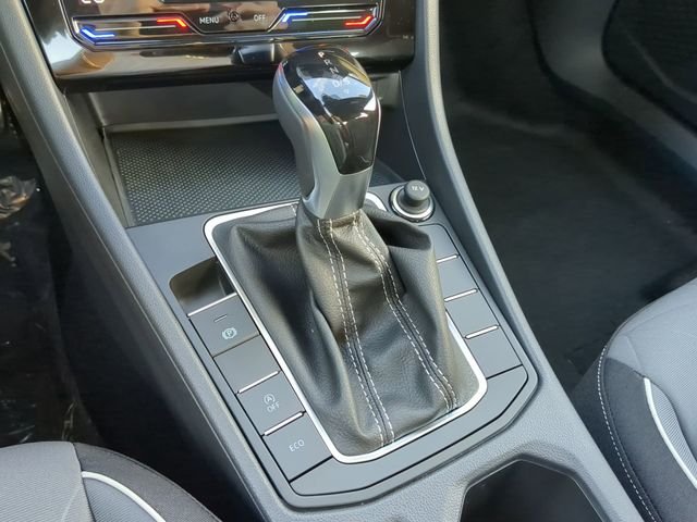 2025 Volkswagen Jetta Sport - Photo 24