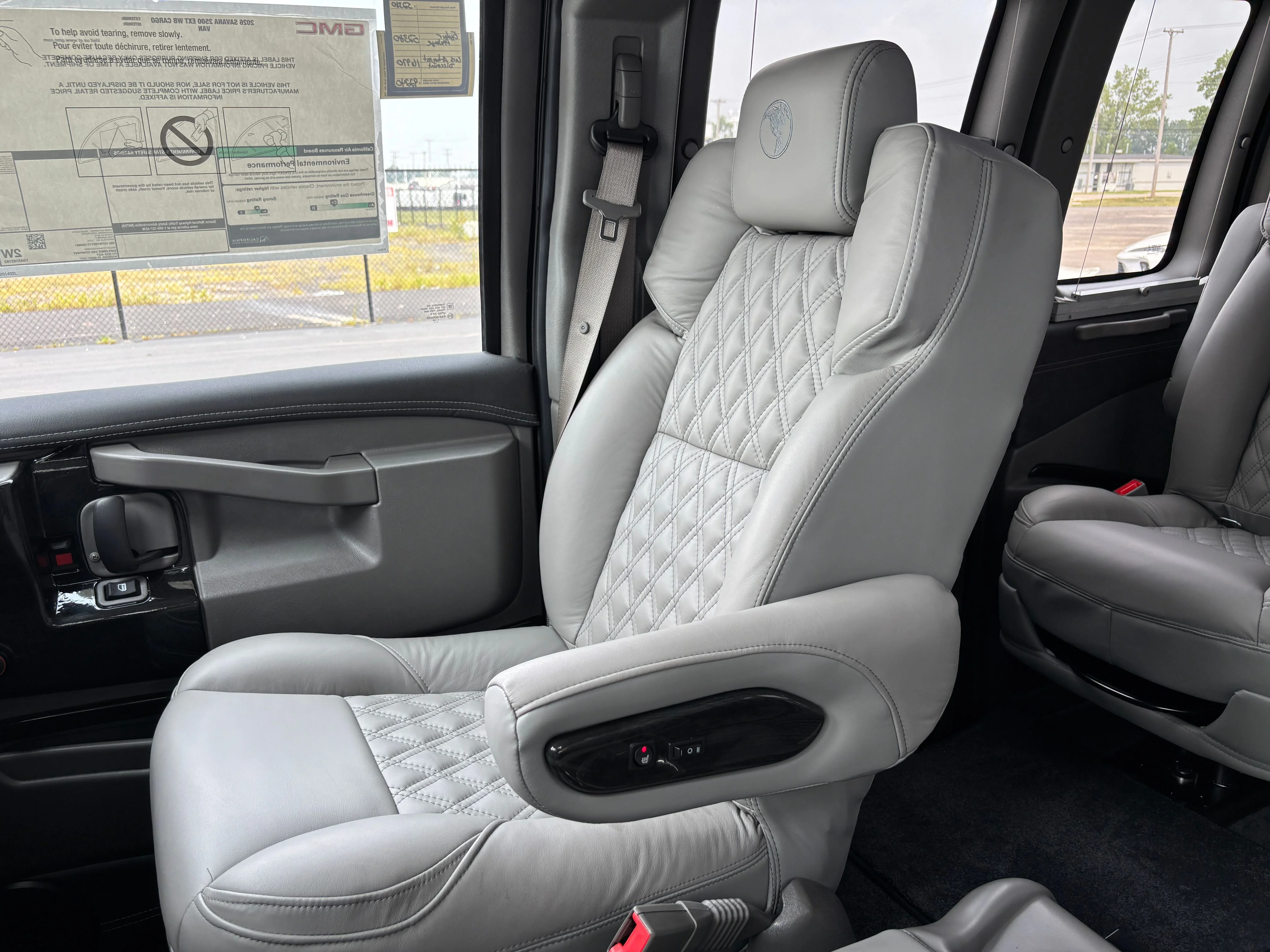 New 2026 Onyx Black GMC Explorer Limited SE image 39