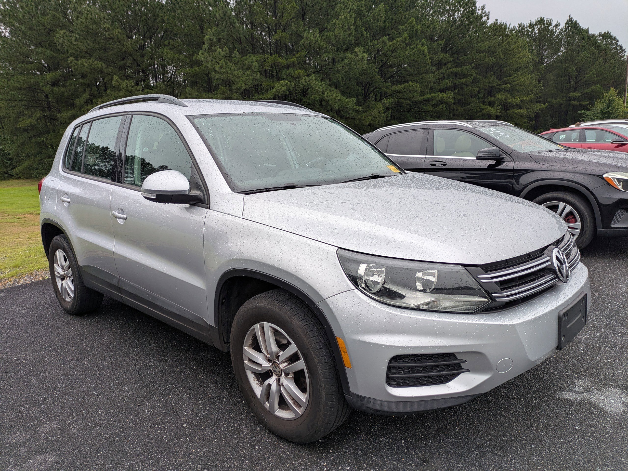 Used 2015 Reflex Silver Metallic Volkswagen S image 1