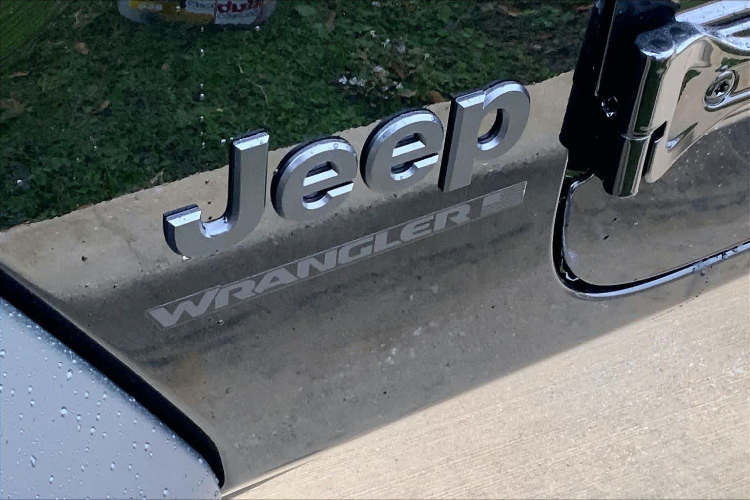 New 2026 Black Clearcoat Jeep Sport S image 15