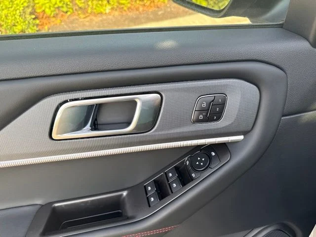 New 2027 Avalanche Gray Ford ST-Line image 50