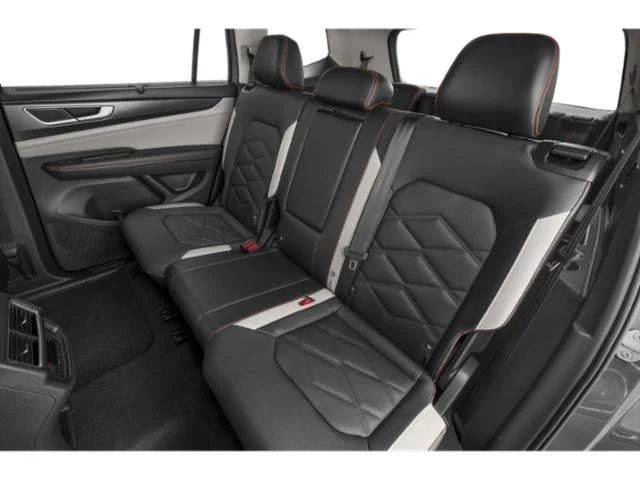 Used 2025 Pure Gray Volkswagen 2.0T Peak Edition image 15