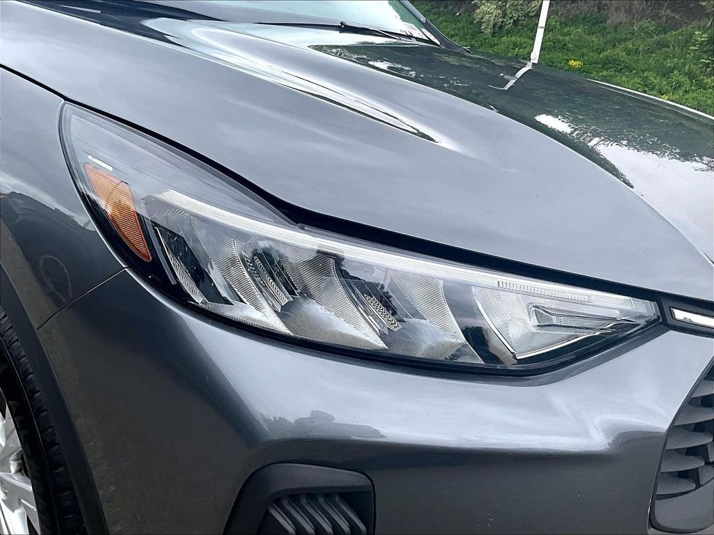 Used 2024 Gray Ford Active image 32