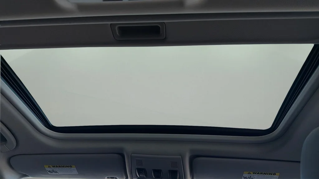 Used 2010 Space Gray BMW  image 18