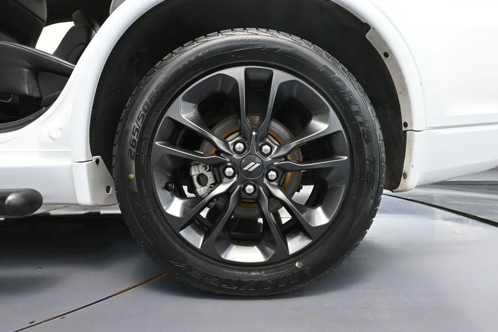 Certified Used 2024 White/off-white Dodge R/T Premium image 16