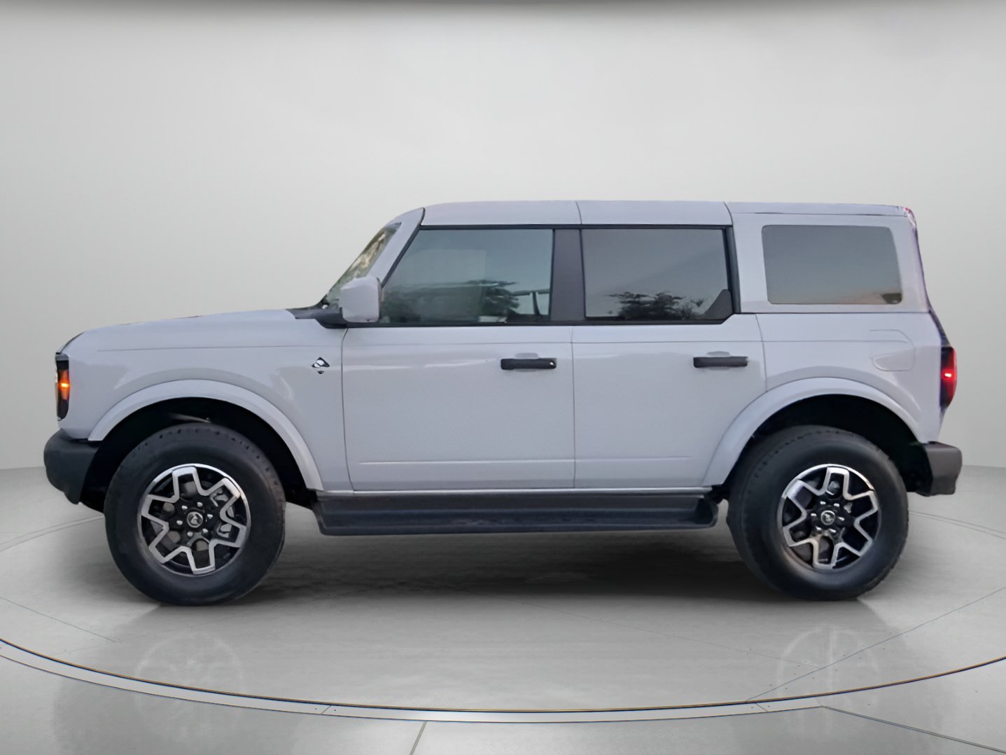 New 2026 Avalanche Gray Ford Outer Banks® image 13