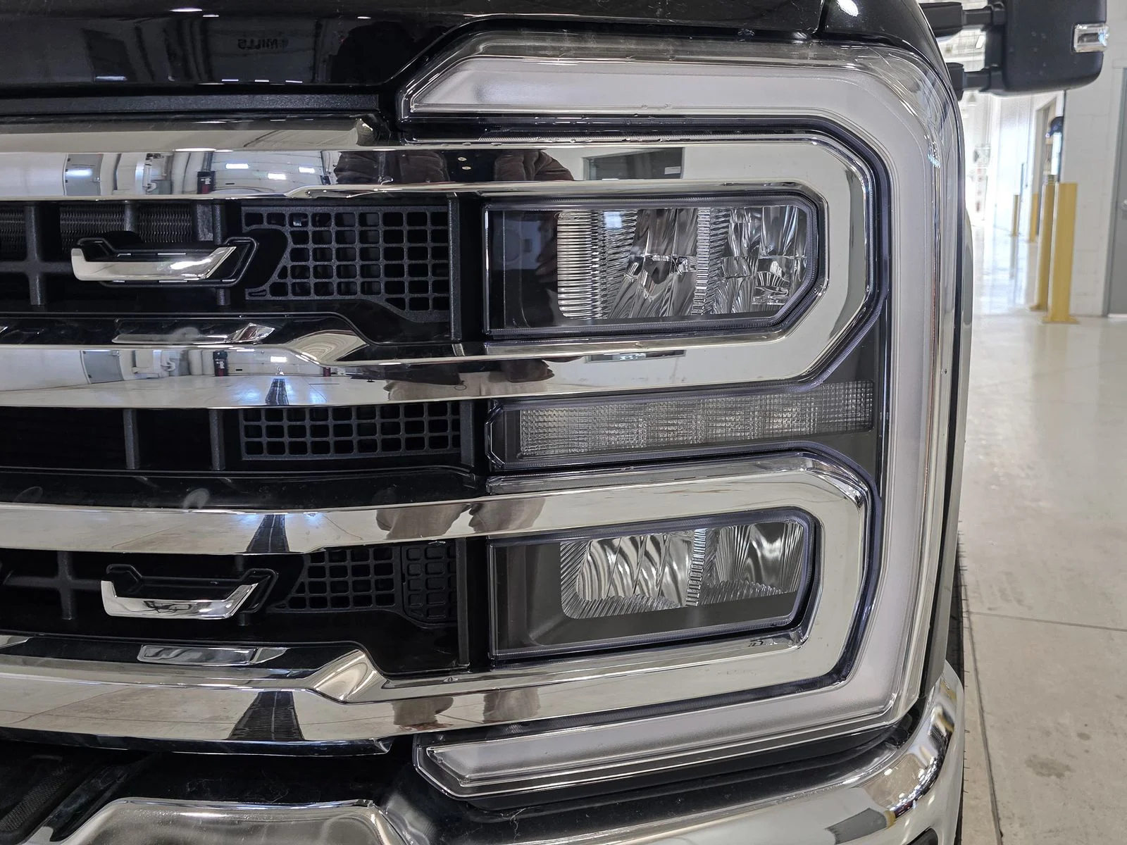 2025 Ford F-350 Super Duty Lariat - Photo 14