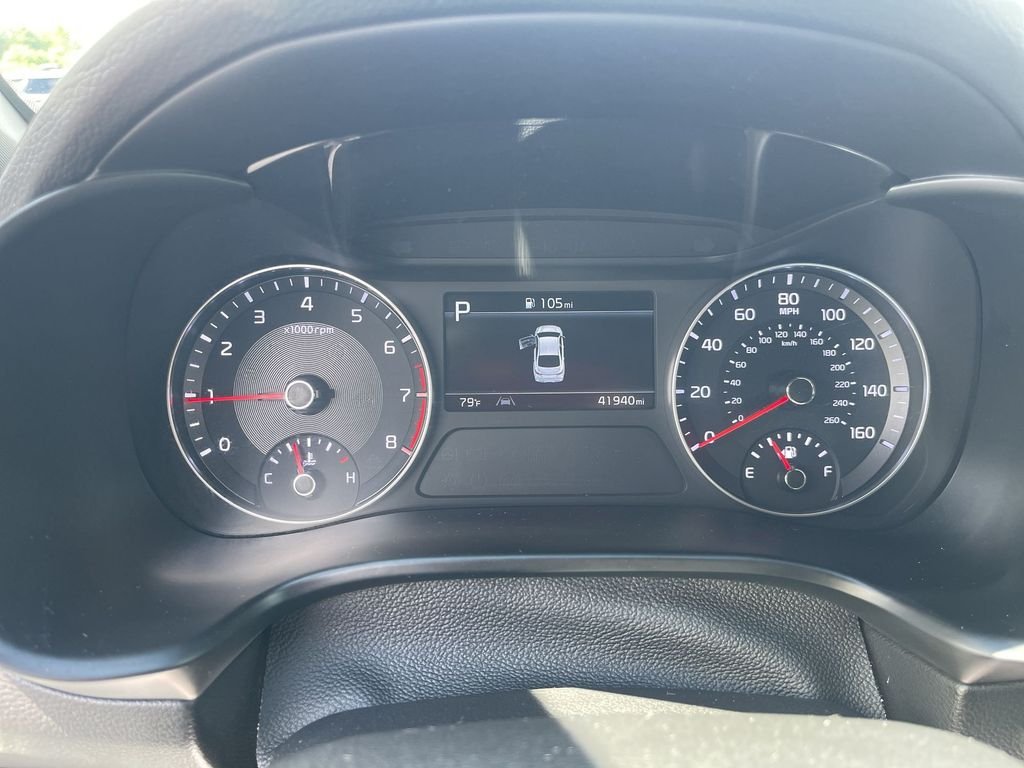 Certified Used 2022 Gray Kia GT-Line image 18