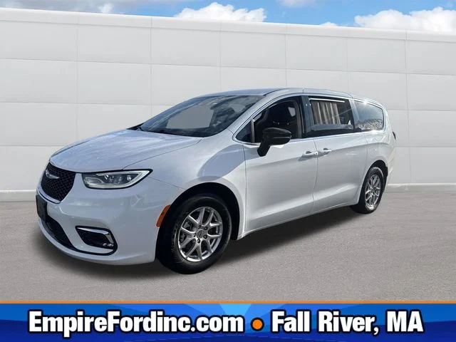 2024 Chrysler Pacifica