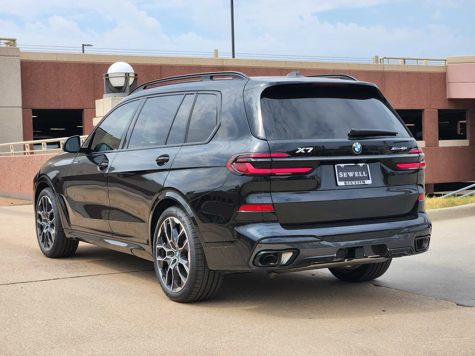New 2027 Black Sapphire Metallic BMW xDrive40i image 3