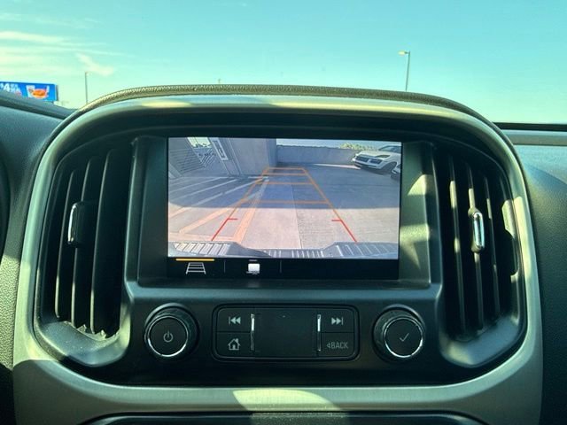 Used 2019 Satin Steel Metallic GMC 2WD SLT image 21