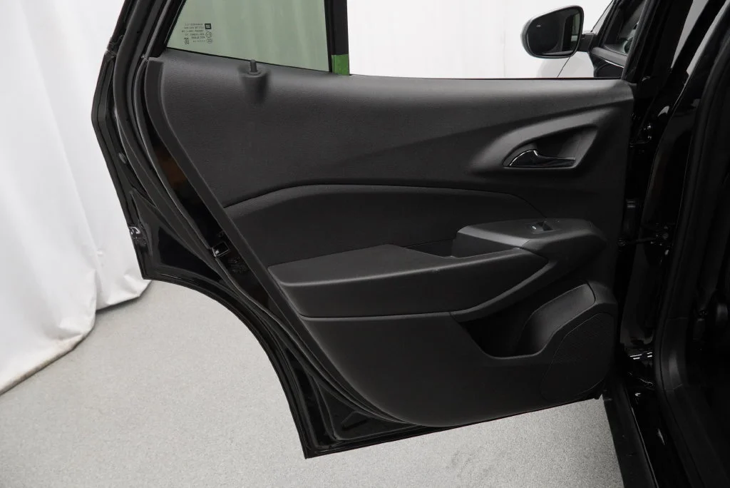 New 2026 Mosaic Black Metallic Chevrolet LT image 24