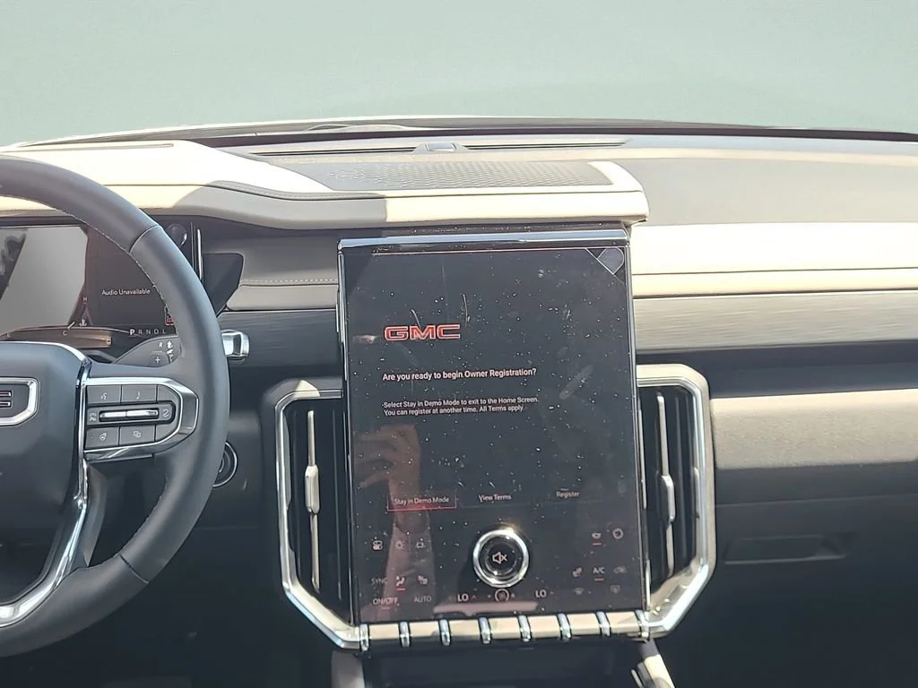 New 2026 Sterling Metallic GMC Elevation image 13