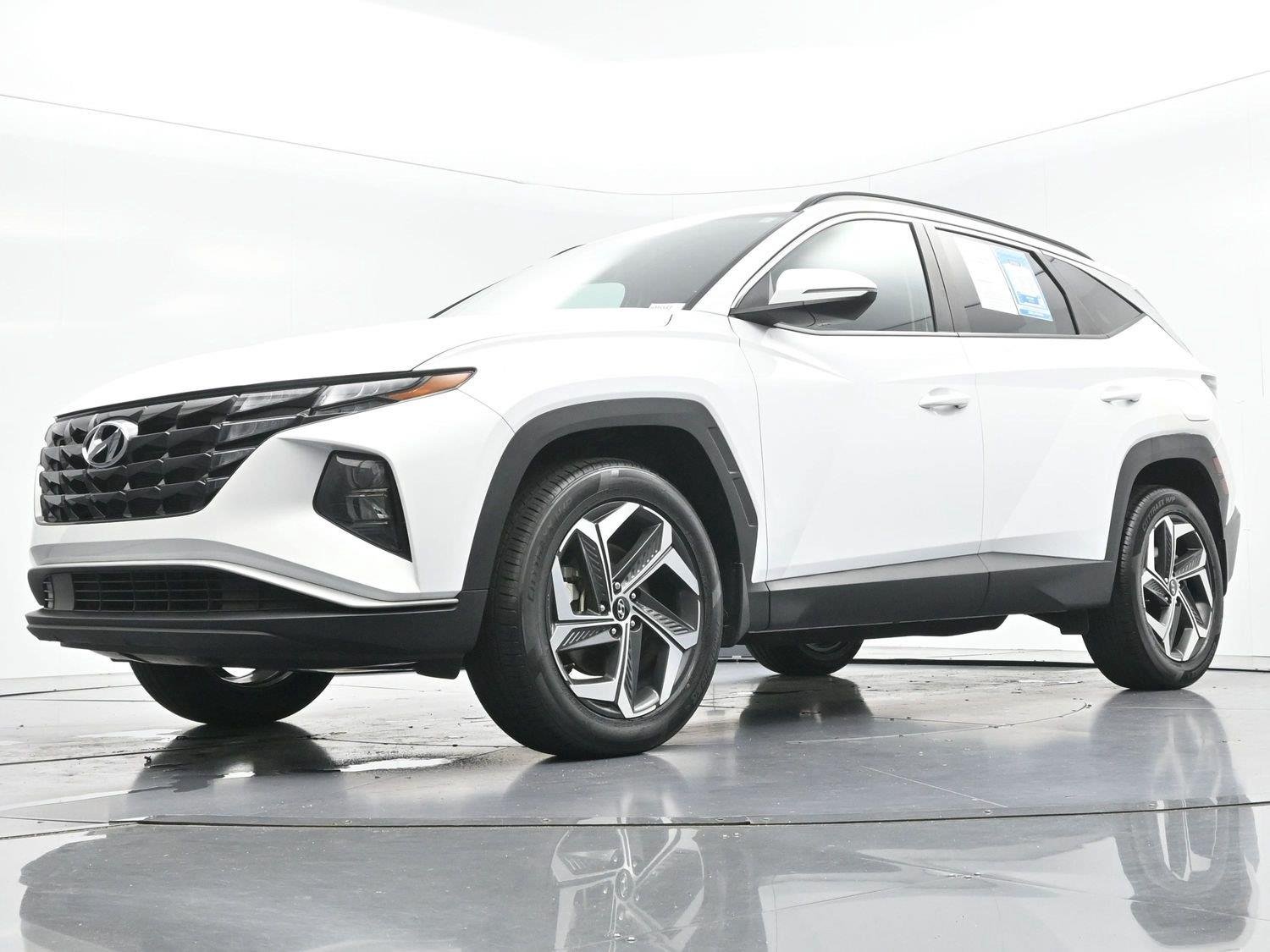 Used 2023 Serenity White Pearl Hyundai SEL image 47