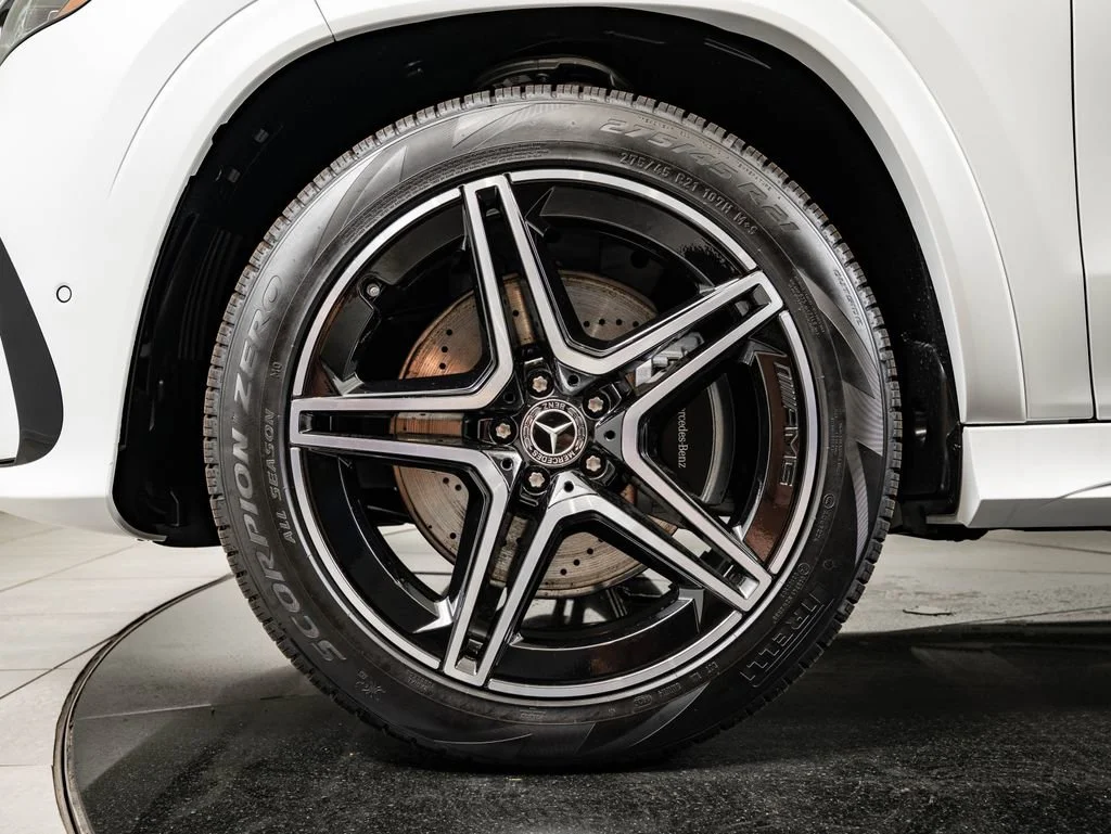 New 2026 Moonlight White Mercedes-Benz GLS 450 image 13
