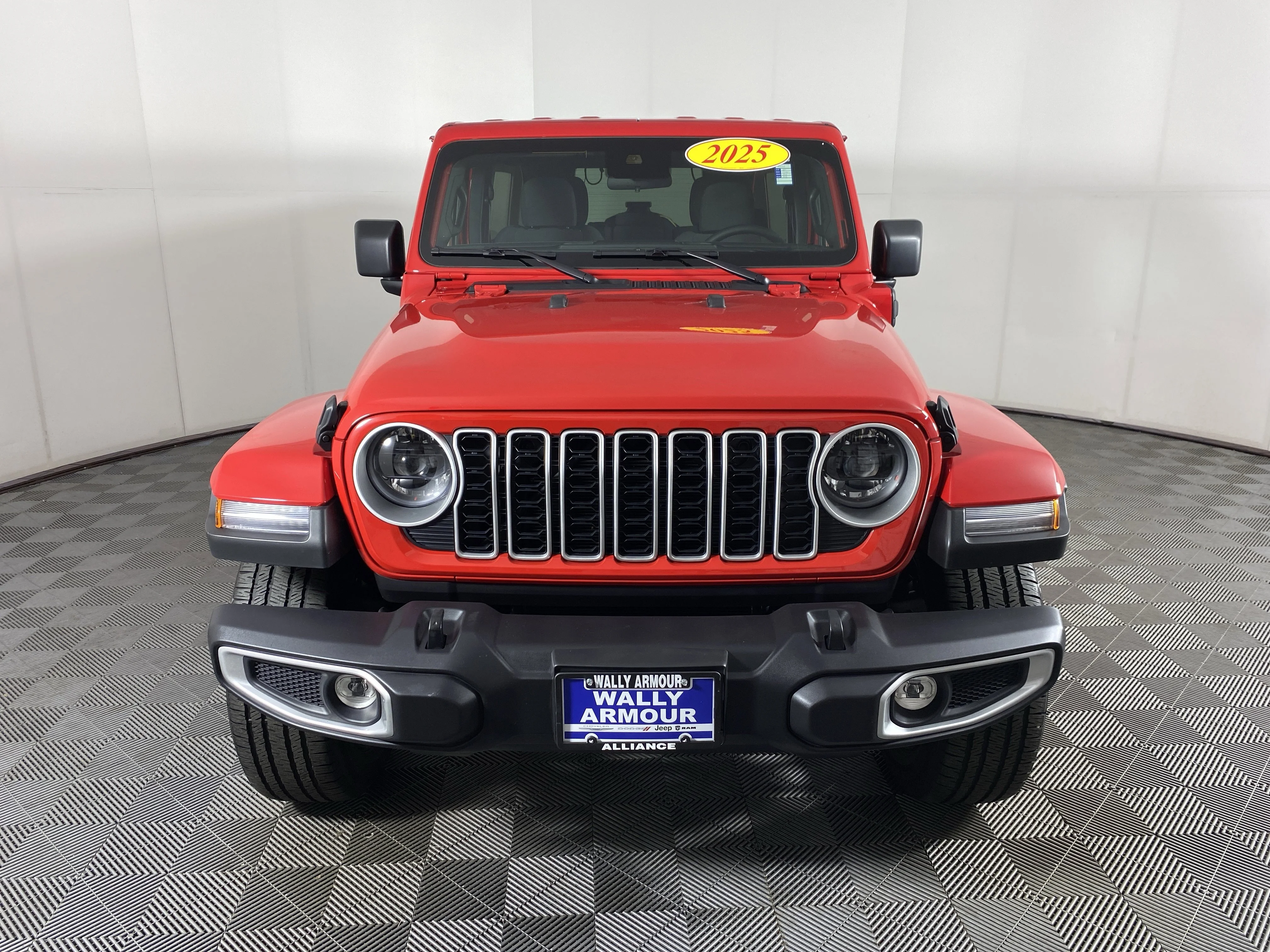 Used 2025 Firecracker Red Clearcoat Jeep Sahara image 12