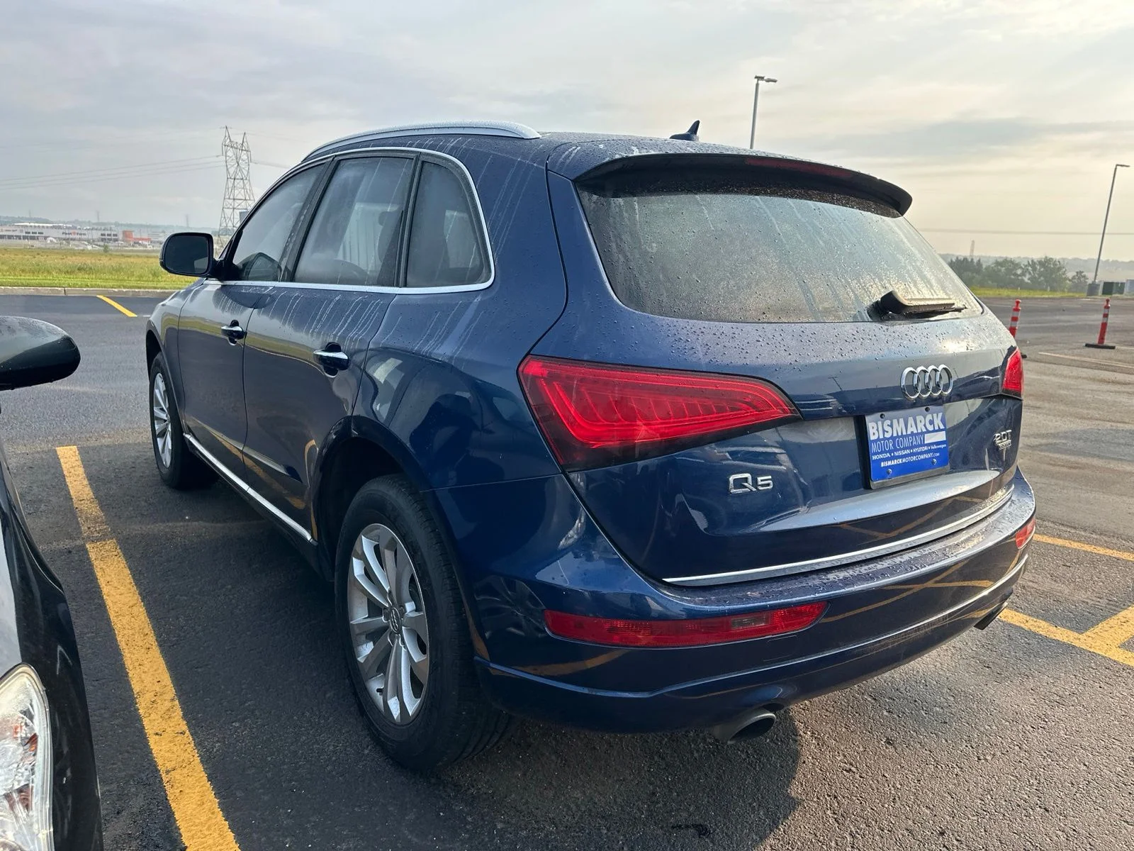 Used 2017 Blue Audi 2.0T Premium image 4