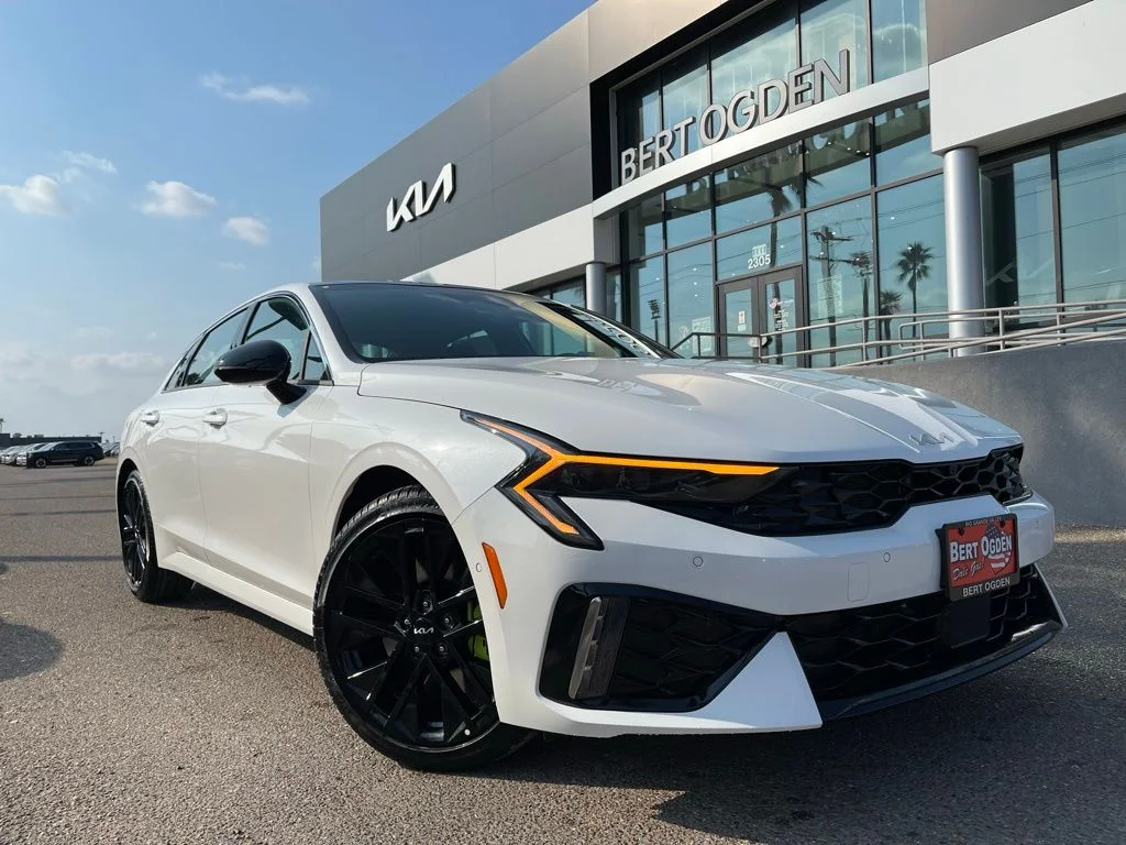 2026 Kia Optima GT FWD's photo