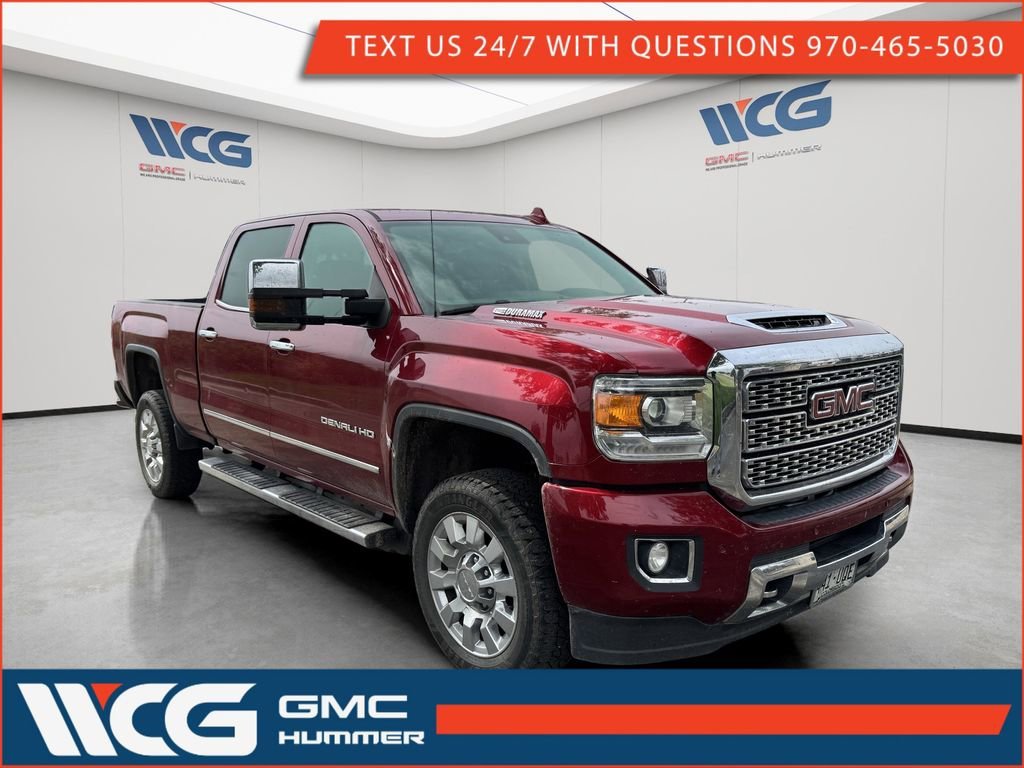 2019 GMC Sierra 4WD Crew Cab Standard Box Denali's photo