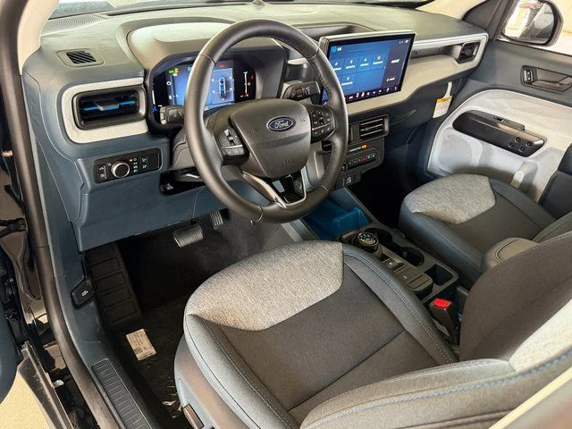 New 2026 Shadow Black Ford XLT image 19