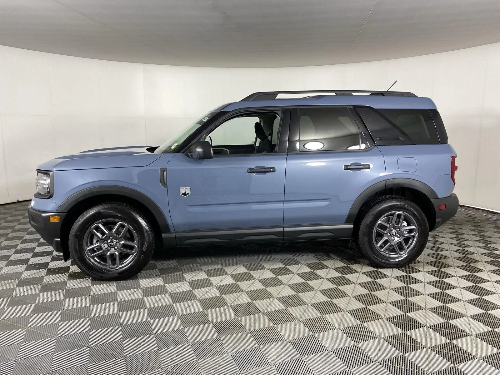 New 2026 Azure Gray Metallic Tri-Coat Ford Big Bend® image 4