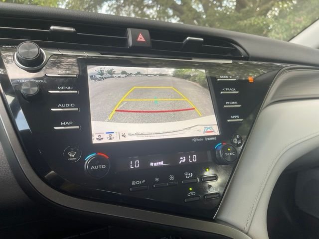 Used 2020 White Toyota SE image 20