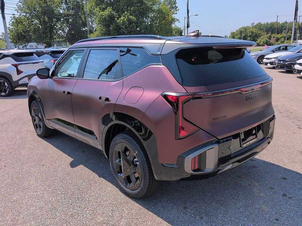 New 2027 Magma Red Matte Kia X-Line S image 5
