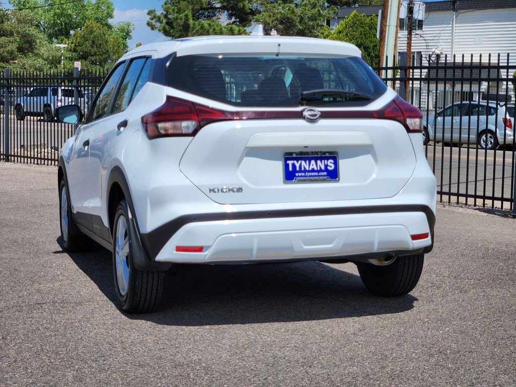 Certified Used 2024 White Nissan S image 5