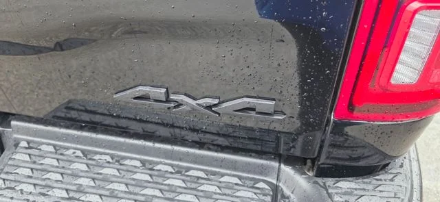 2026 RAM 2500 Laramie - Photo 11