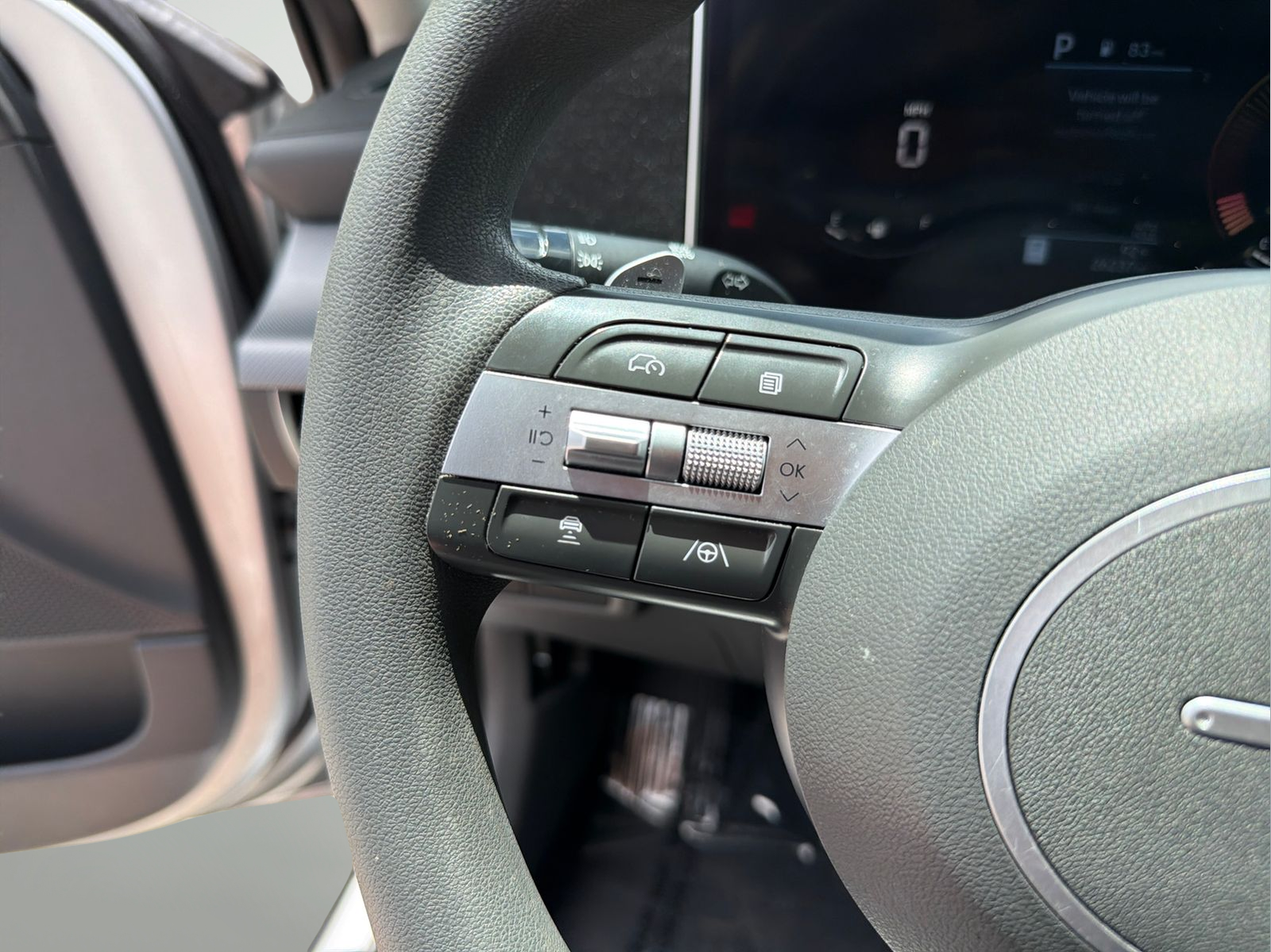 Used 2024 Silver Hyundai SEL image 15