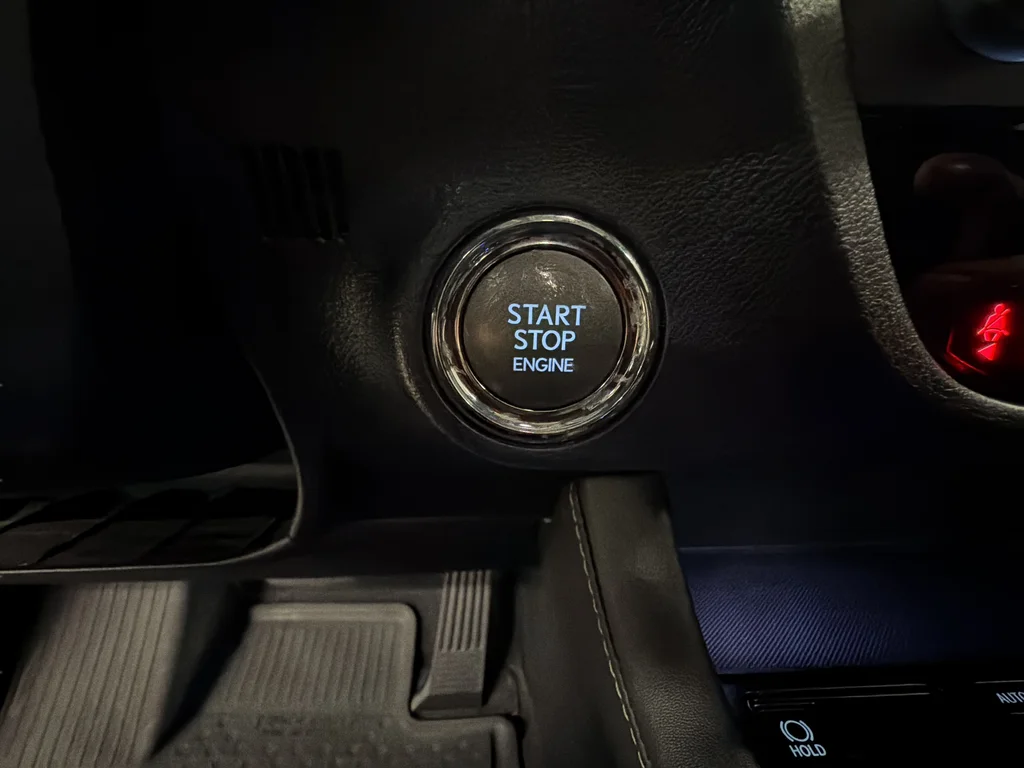Used 2017 White Lexus 350 image 29