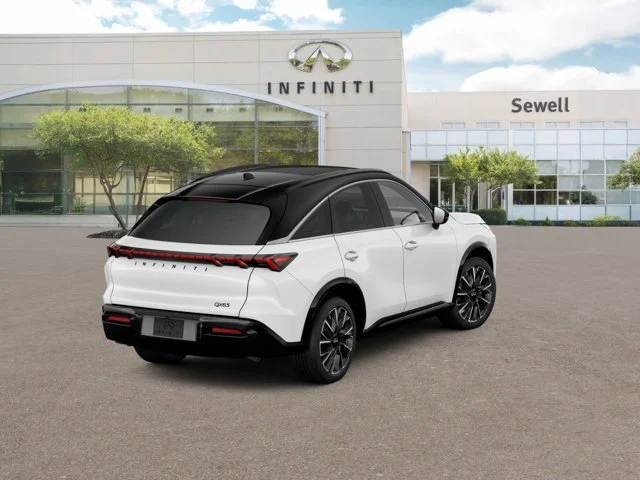 New 2027 2T RAD WHT INFINITI Autograph AWD image 5