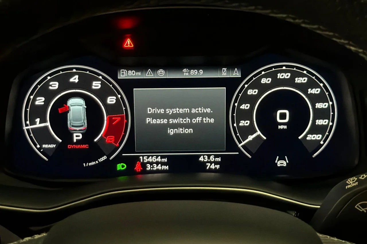 Used 2024 NAVARRA BLUE METALLI Audi  image 23
